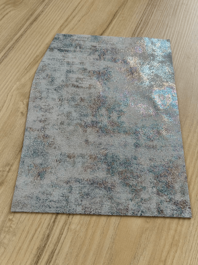 Chute de cuir blanc holographique