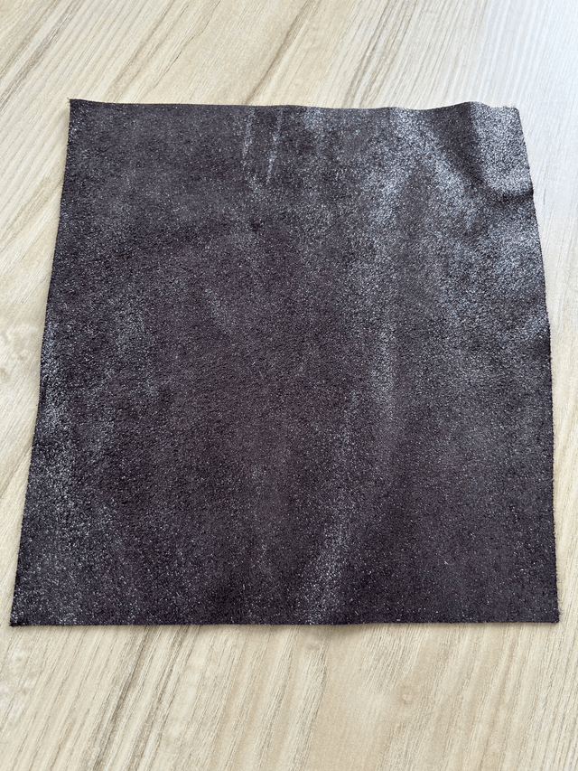 Chute de cuir marron foncé pailleté (MF1)