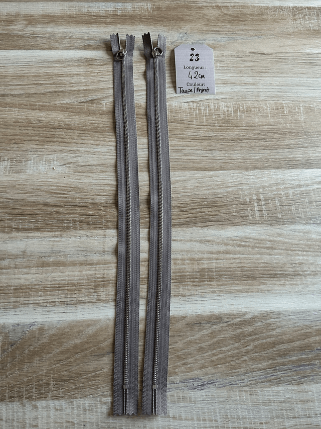 Fermetures éclair métallique taupe 42cm