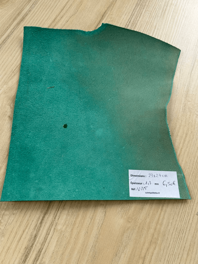 Chute de cuir vert métallisé miroir
