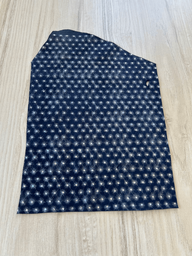 Chute de cuir bleu marine argenté pailleté