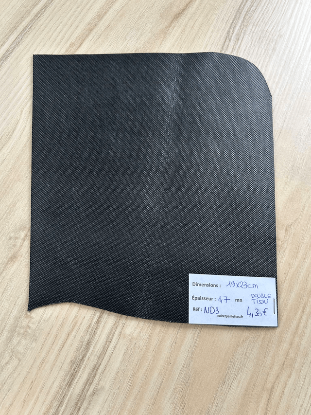 Chute de cuir noir gris motifs pailleté