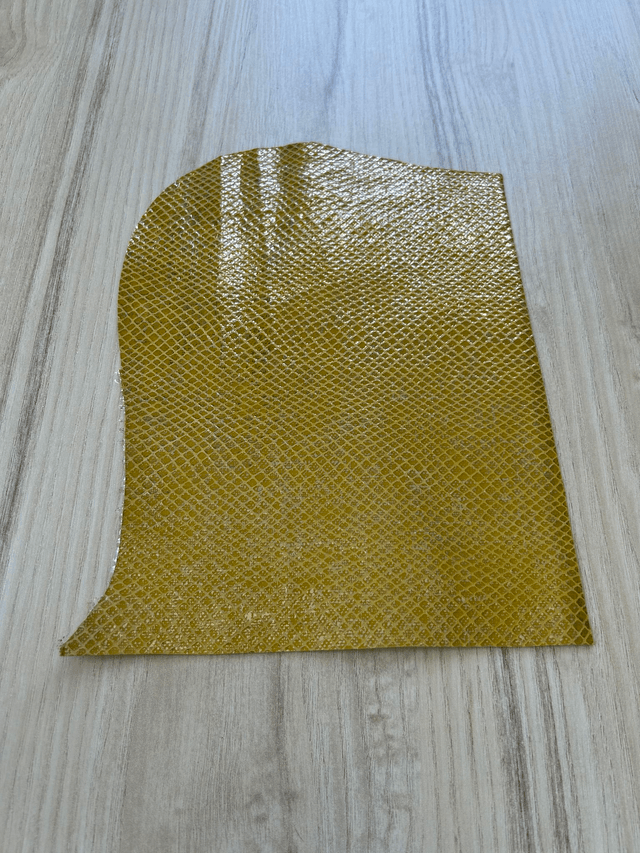 Chute de cuir Jaune doré imitation serpent (S5)