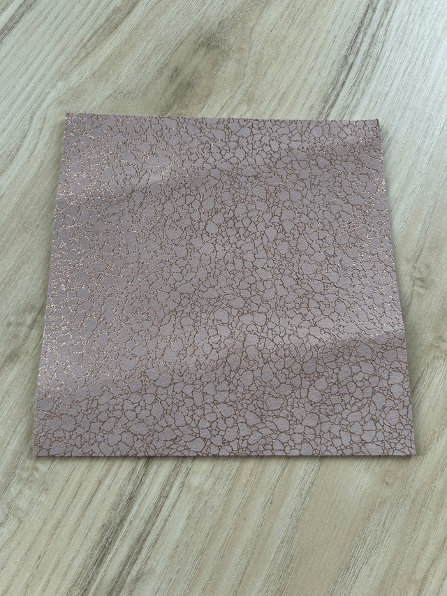 Chute de cuir rose motifs rose gold doublé
