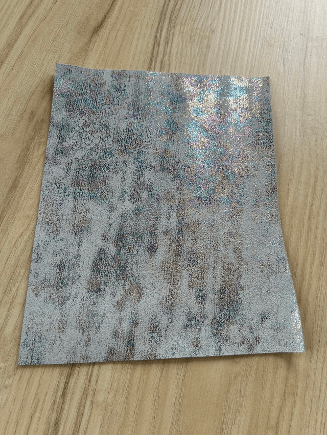 Chute de cuir blanc holographique