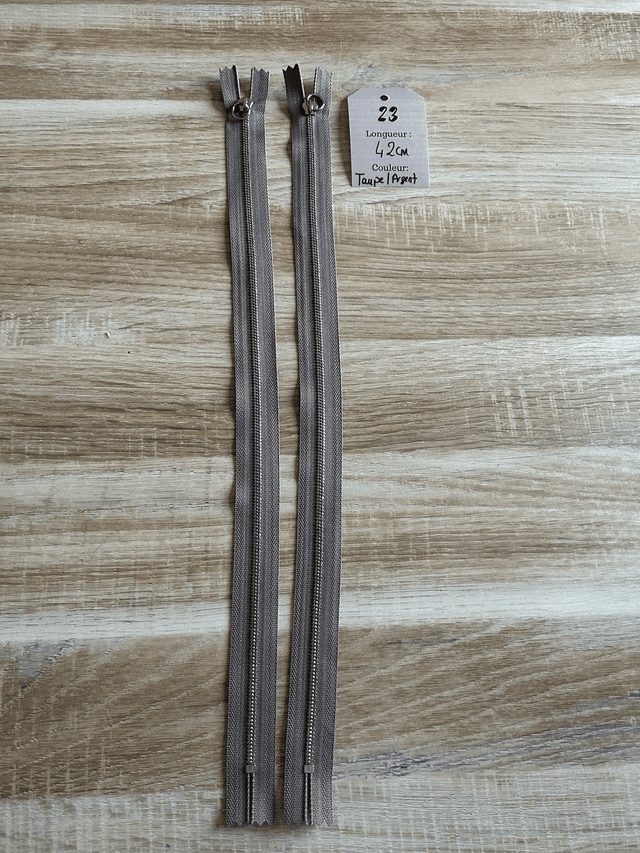 Fermetures éclair métallique taupe 42cm